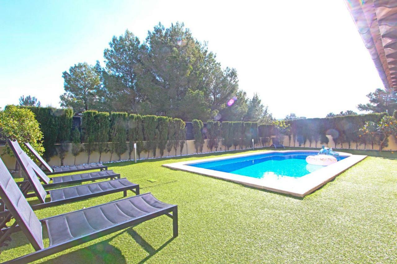 Villa Puerto Adriano El Toro  Dış mekan fotoğraf